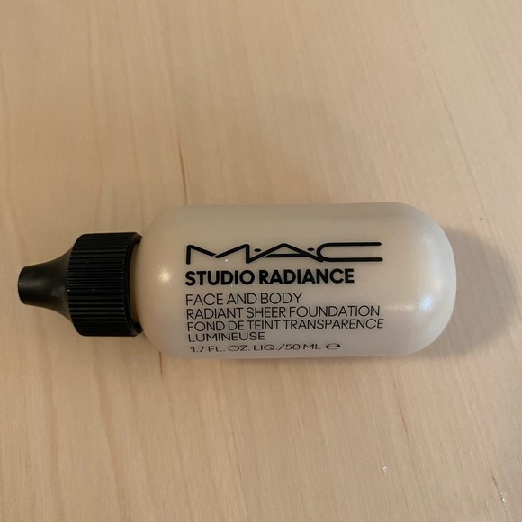 MAC Cosmetics Other - MAC Studio Radiance Sheer Face & Body Foundation - C1
